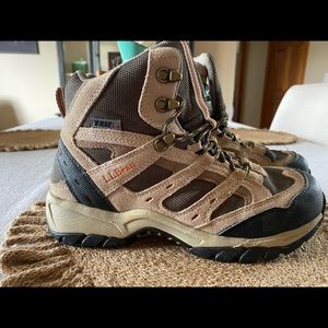 L.L. Bean hiking boots ** Women’s size 8.5